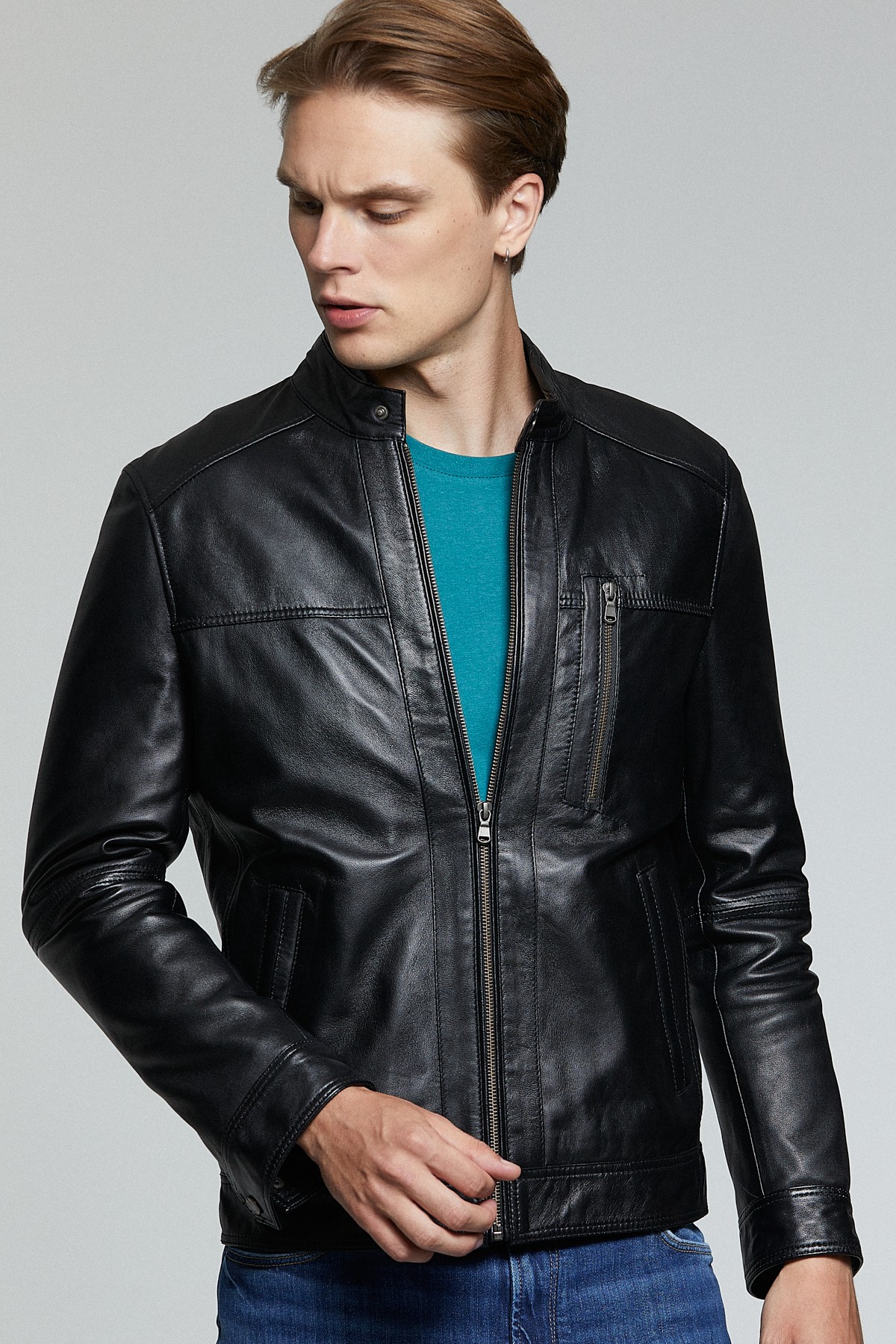 Classic Hugo Men's Leather Jacket in Black | UFS Leather